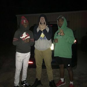 Meet your Posher, Tra